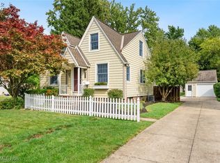 4313 W 229th St, Fairview Park, OH 44126
