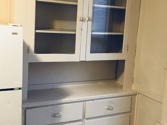 2nd image of 2945 Dekalb St APT 5