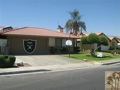 2nd image of 83647 Bismark Ct