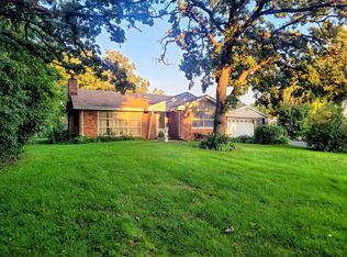 7435 Banks St, Justice, IL 60458