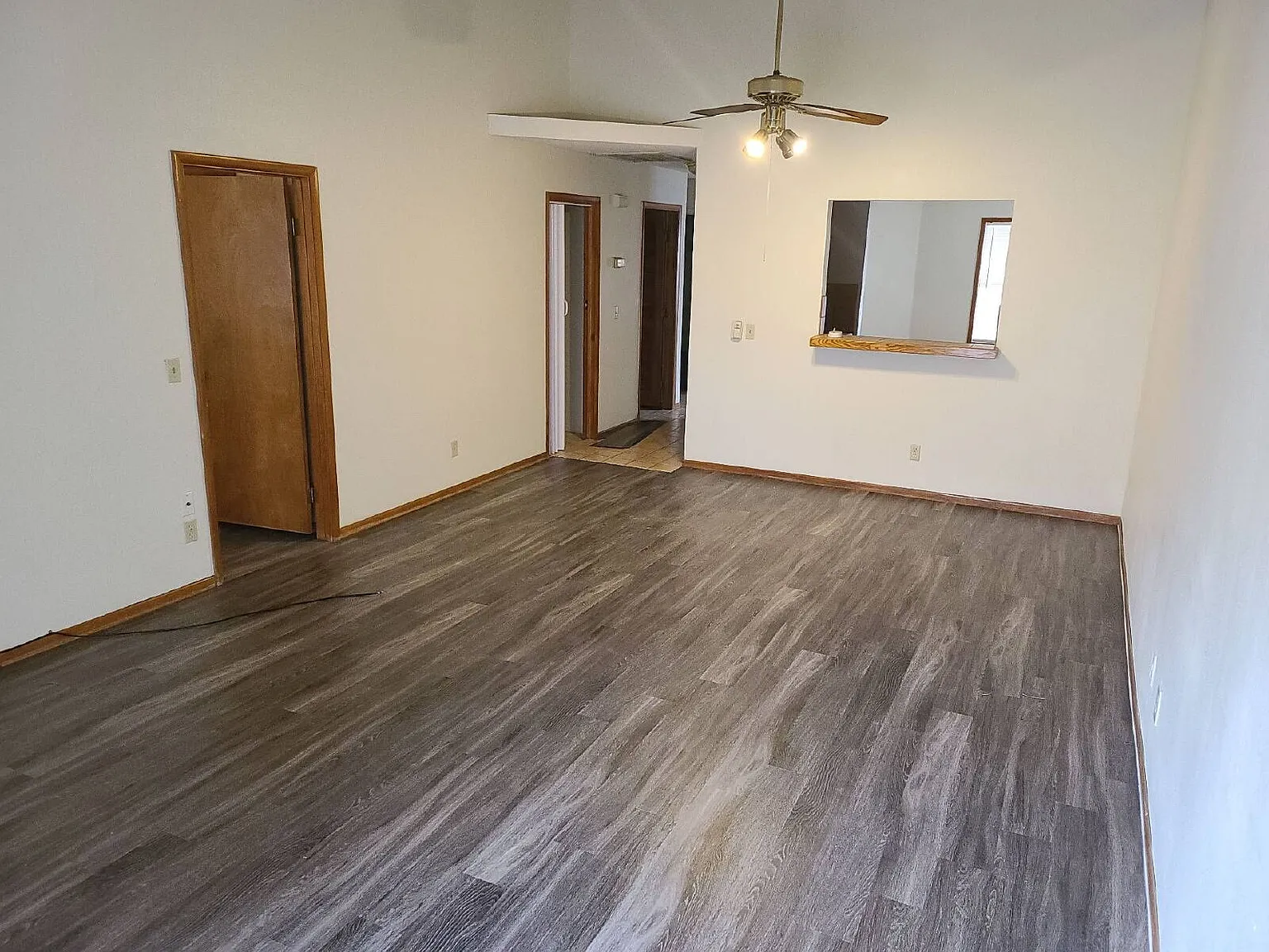 2 bed, 2.0 bath, 1171 sqft, $1,200 — Photo 2