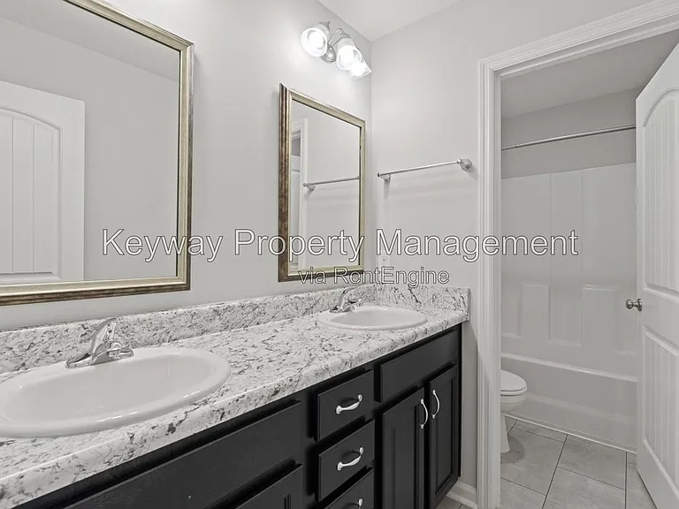 221 Ducal St — Photo 19