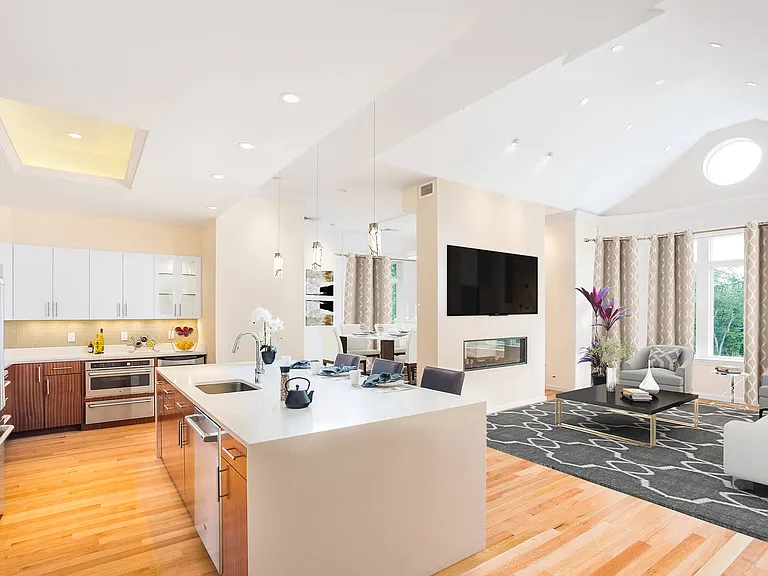 Hancock Estates — Photo 45