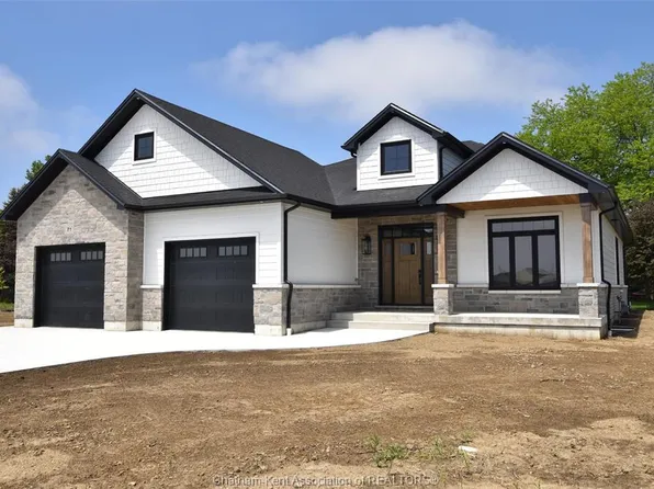71 Rosewood Cres, Chatham Kent, ON N7M 0V4