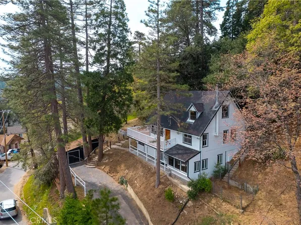 356 Wylerhorn Dr, Crestline, CA 92325