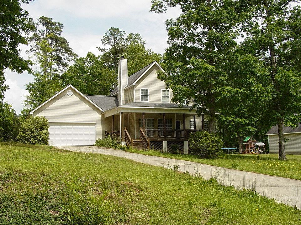 136 Southern Walk Circle