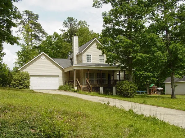 136 Southern Walk Cir, Gray, GA 31032