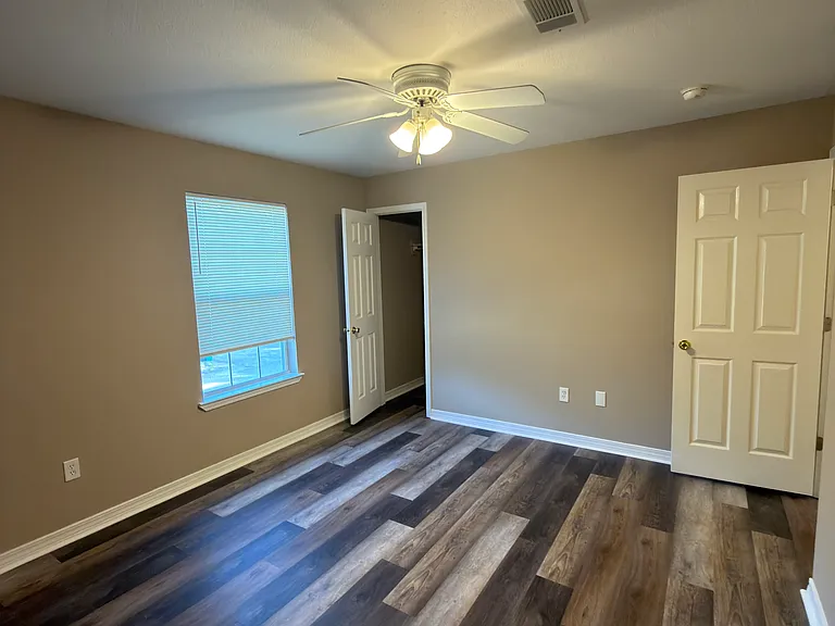 10489 Cal Ln — Photo 10