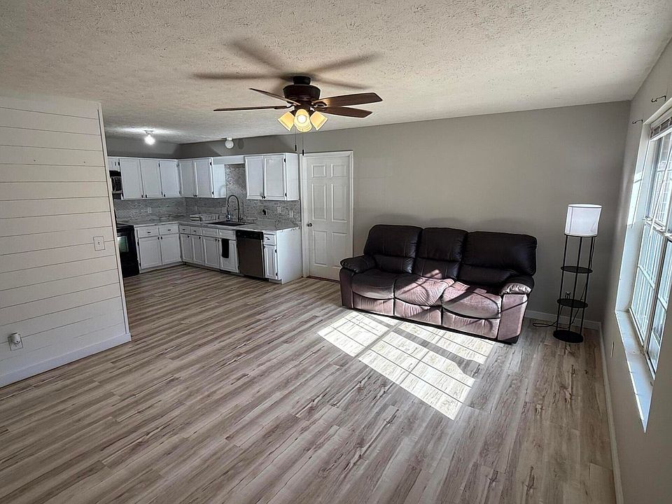 1107 Becky Lane, Ozark, MO 65721 | Zillow