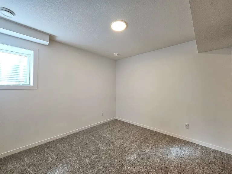 19440 22nd Ave NW — Photo 14