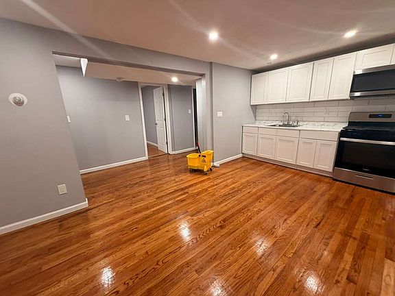 2nd image of 75 Hillside Ave #1