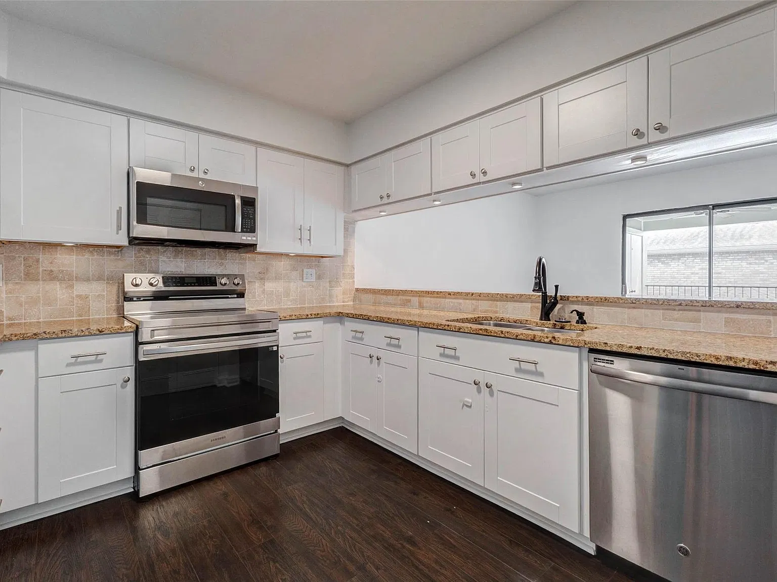 8100 Cambridge St — Photo 3