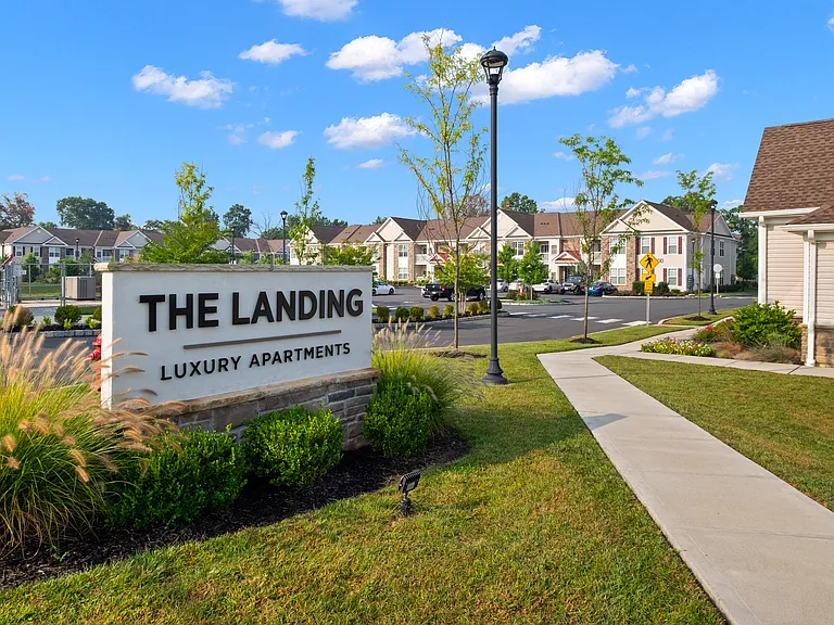 The Landing — Photo 33