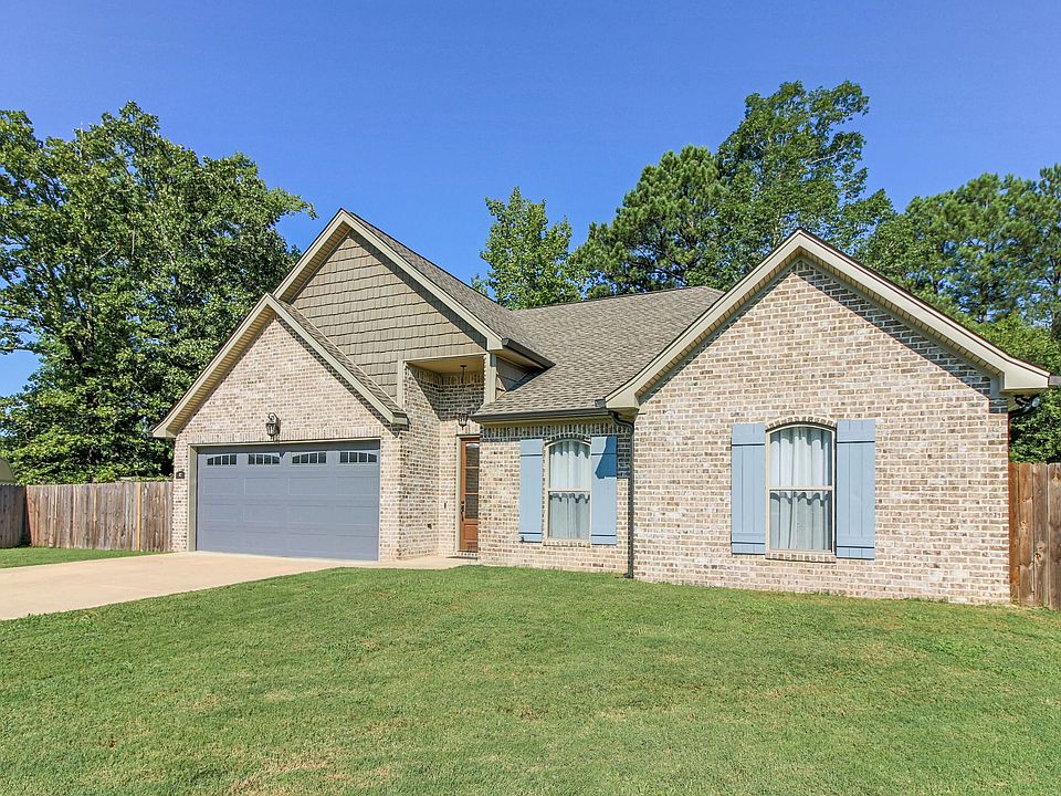 62 Regent Ln, Columbus, MS 39705 MLS 221613 Zillow