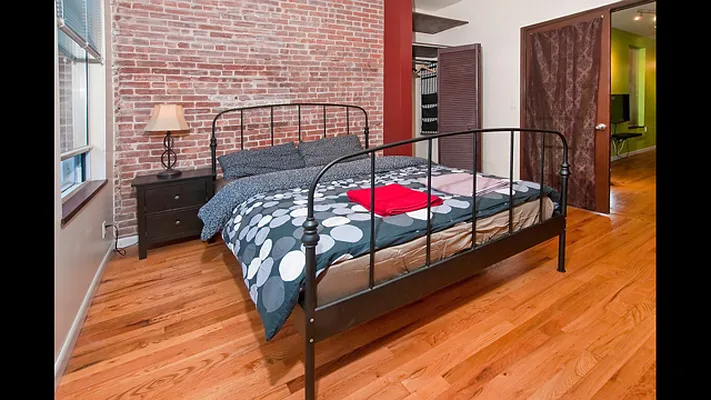 Rented by Lyn Singleton LREB | media 31