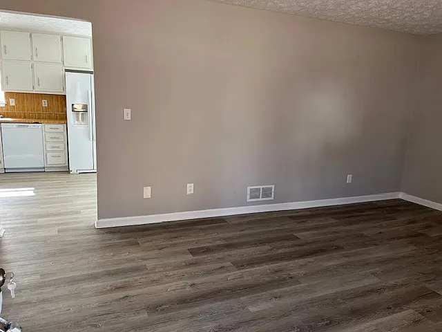 55 Carriage Cir — Photo 9