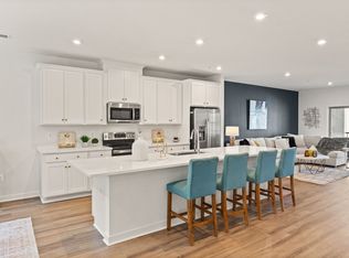 613B Percy Pl, Manassas Park, VA 20111