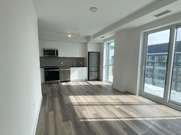 100 Eagle Rock Way, Vaughan, ON