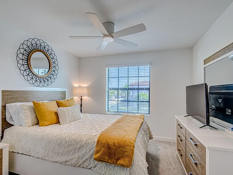 5007 Woods Edge Cir — Photo 17