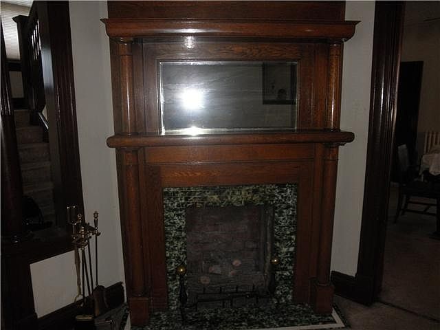 2nd image of 2474 Broadway St