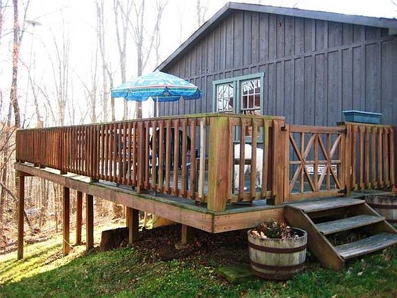 4th image of 1829 Blueberry Dr