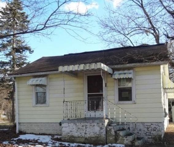 1st image of 60 Delora Dr