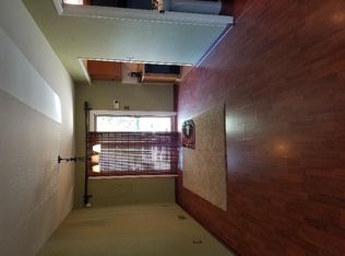 211 E Green Valley Cir, Newark, DE 19711