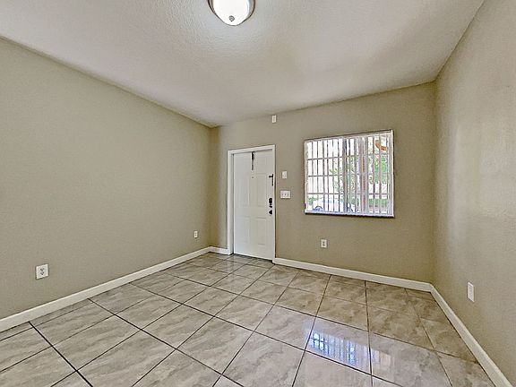 5th image of 21412 SW 85th Ct