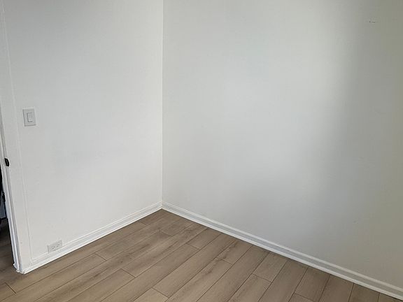2nd image of 143 Clinton Ave