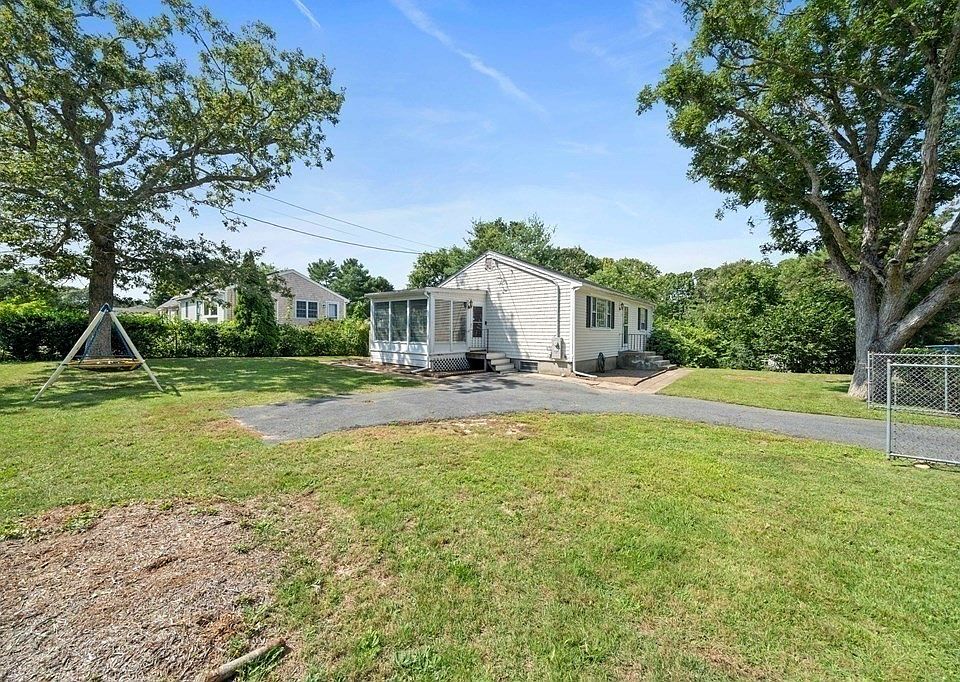 2 Lake Dr, Plymouth, MA 02360 Zillow