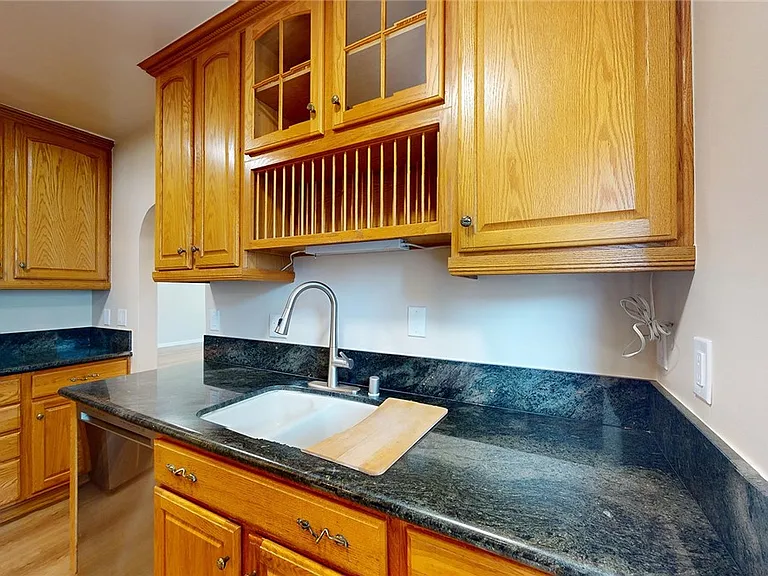 135 N Naomi St — Photo 14