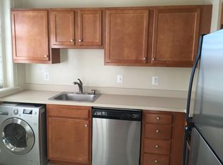 11 8th St SE APT 22, Washington, DC 20003