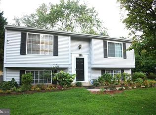 1409 Rossiter Ct, Silver Spring, MD 20905