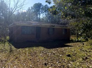 11716 Independence Rd, Moss Point, MS 39562