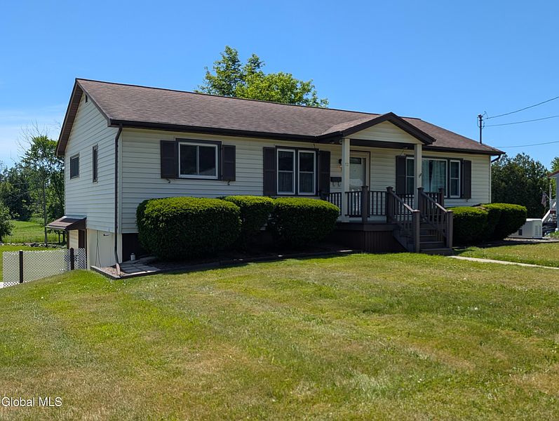 5th image of 12 Goodrich Avenue
