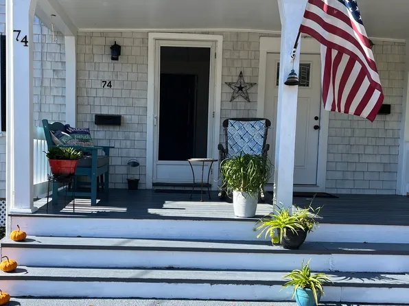 74 Spooner St #74, Plymouth, MA 02360