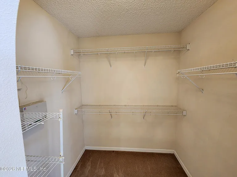 5940 Wentworth Cir S — Photo 15
