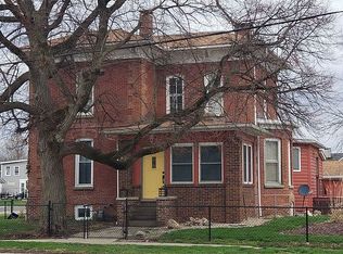 132 N Wood St, Maroa, IL 61756