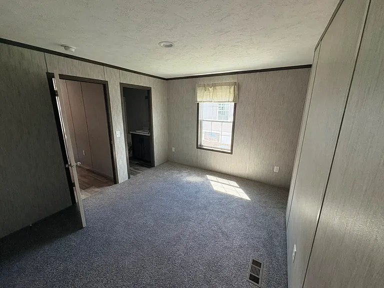 156 Shenango Park Rd #77 — Photo 14