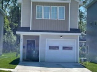679 W Webster Ave, Muskegon, MI 49440