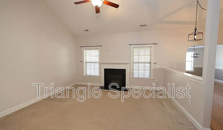 847 Ribbonleaf Ln — Photo 3