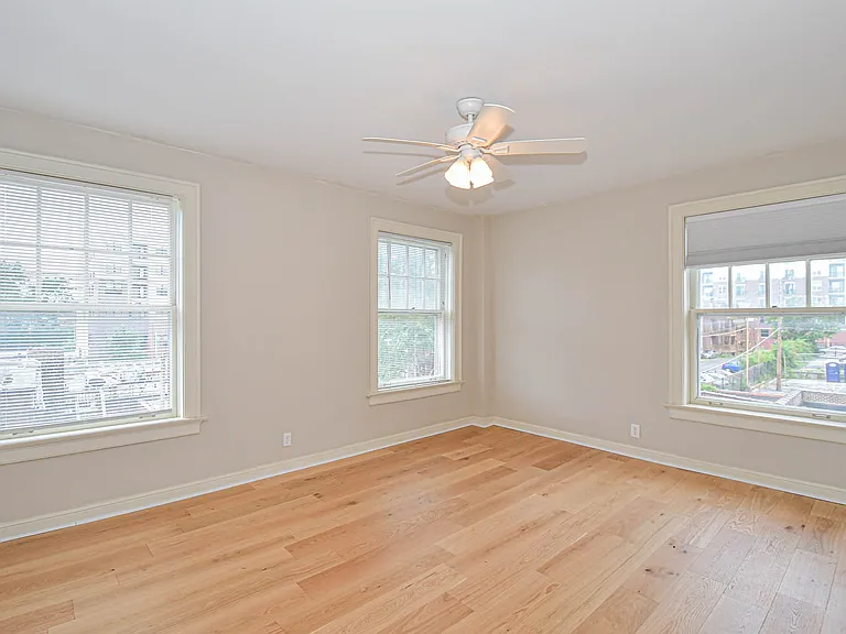 321 Belt Ave #201 — Photo 15