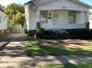 2077 N College St, Decatur, IL 62526