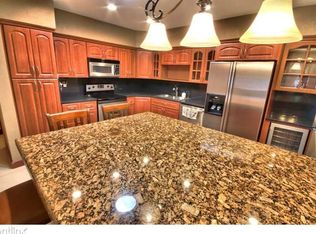 814 W 72nd St, Hialeah, FL 33014