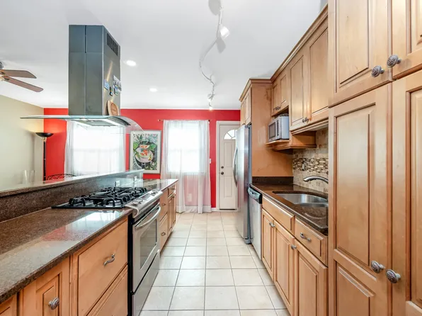 69-06 66th Road image 13 of 27