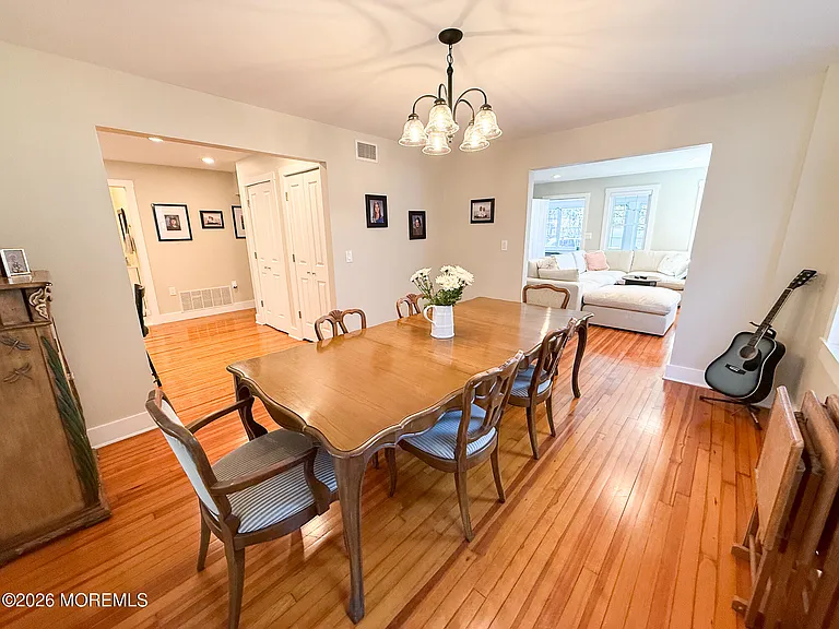 25 Ocean Ave — Photo 10