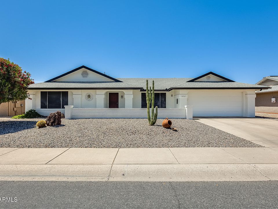 1st image of 14207 W YOSEMITE Drive