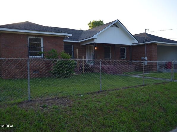 3481 Hillcrest Ave, Macon, GA 31204