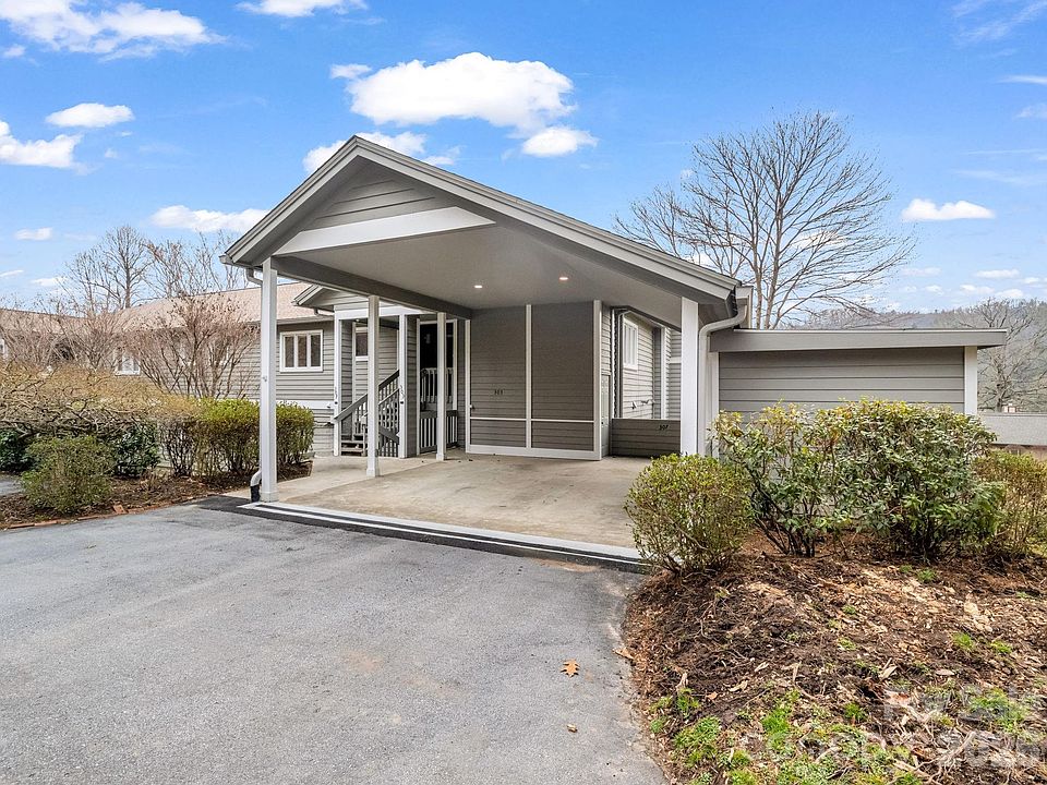 1st image of 303 Golfside Dr