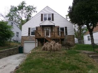 1769 Ashbrook Dr, Cincinnati, OH 45238